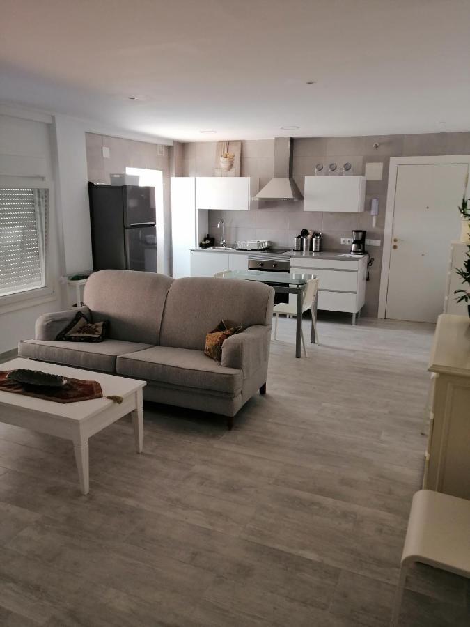 Апартаменты Hormaza Chiclana Чиклана-де-ла-Фронтера Экстерьер фото