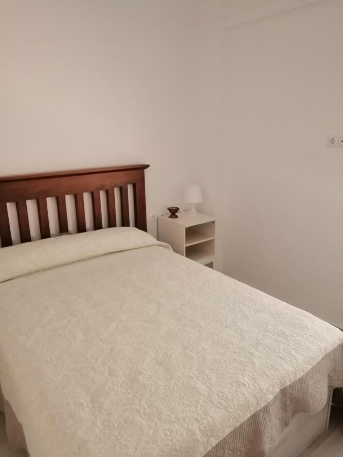 Апартаменты Hormaza Chiclana Чиклана-де-ла-Фронтера Экстерьер фото